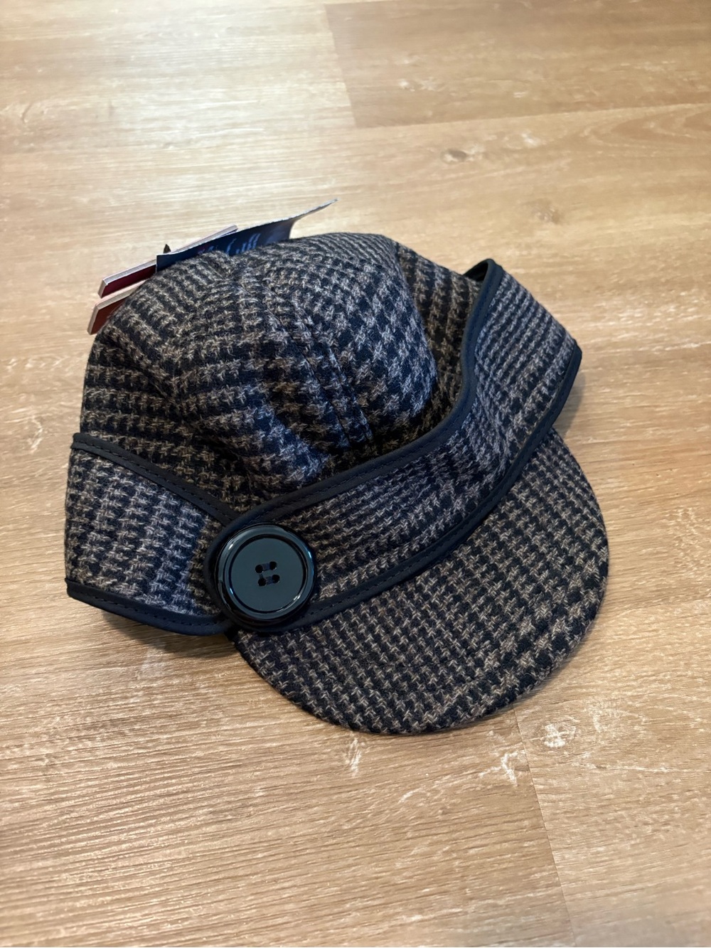Stormy Kromer Women’s The Button Up Cap